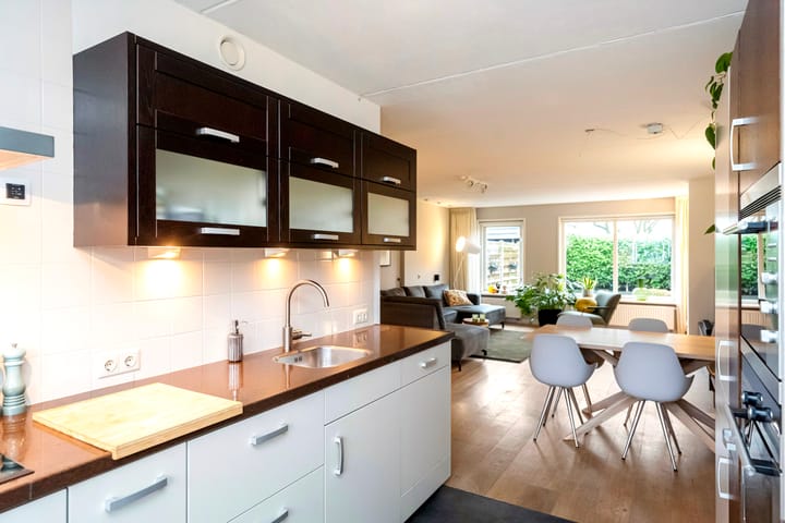 Photo 6 of Calsstraat 38