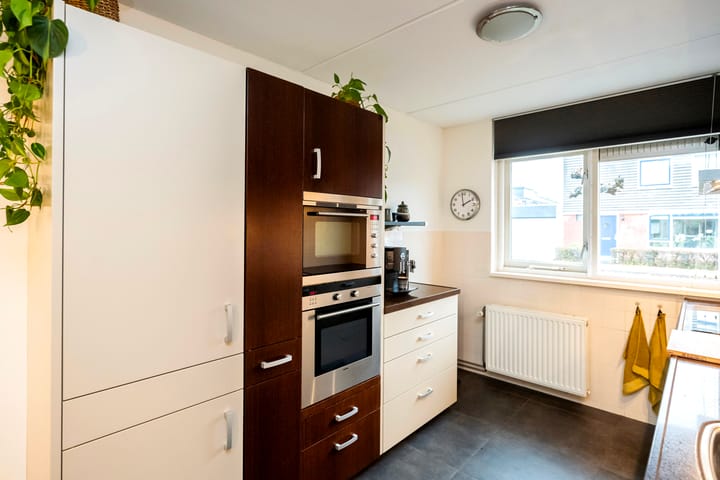 Photo 8 of Calsstraat 38