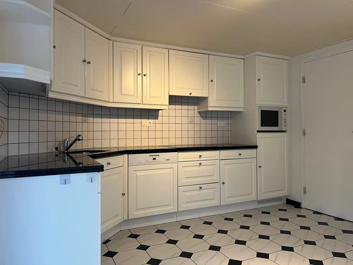 Foto 7 van Rijnaakstraat 10