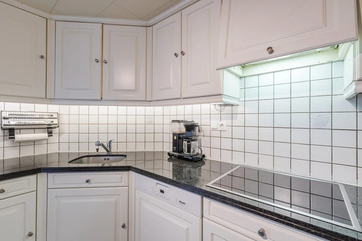 Foto 8 van Rijnaakstraat 10