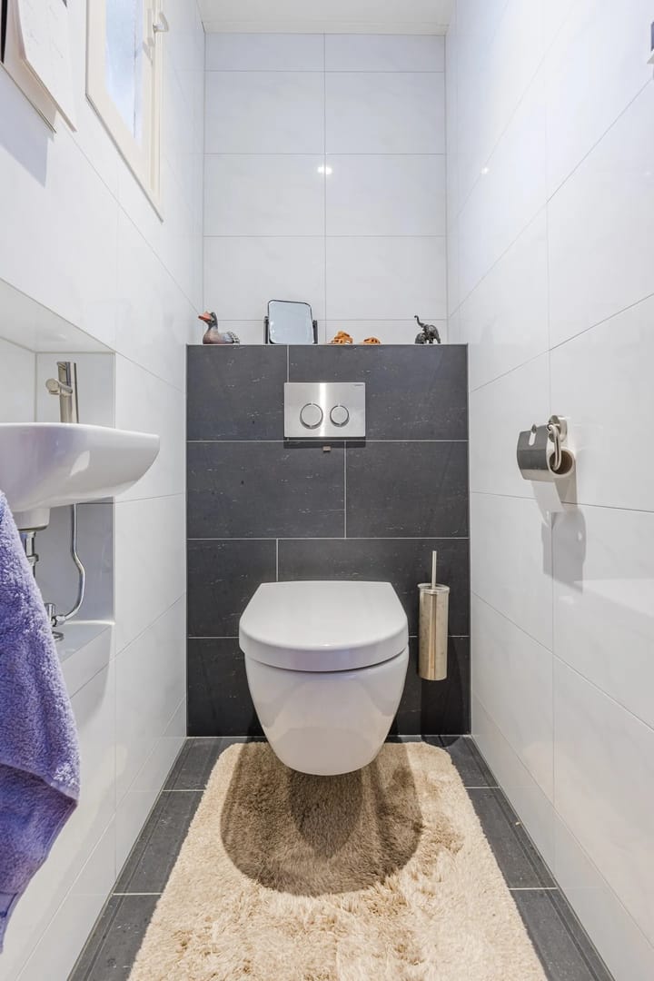 Foto 11 van Rijnaakstraat 10