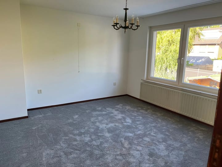 Foto 16 van Rijnaakstraat 10