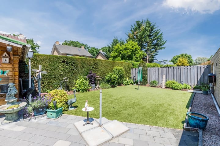 Foto 27 van Rijnaakstraat 10