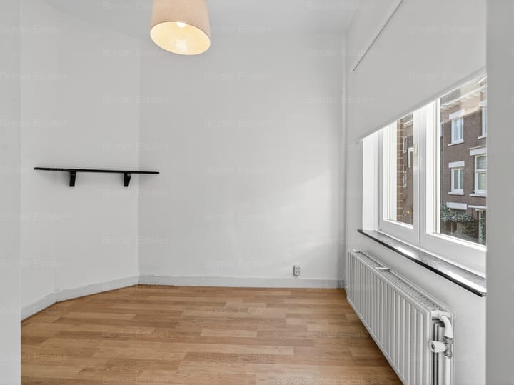 Foto 10 van Joseph Hollmanstraat 3-B