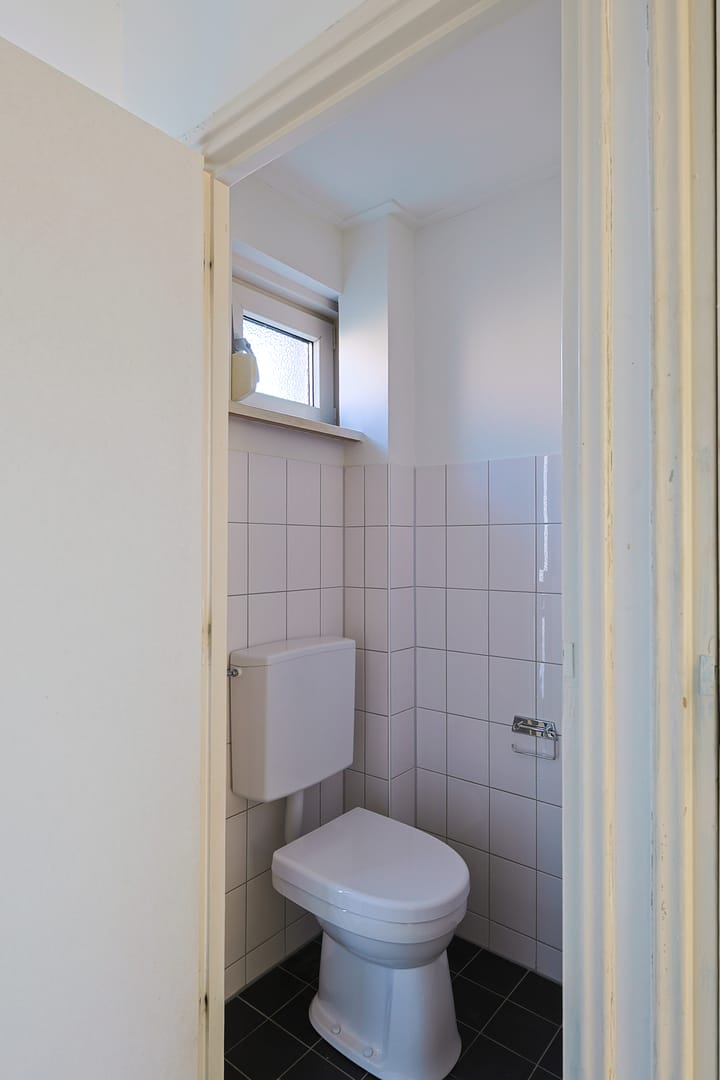 Foto 9 van Komeetstraat 6