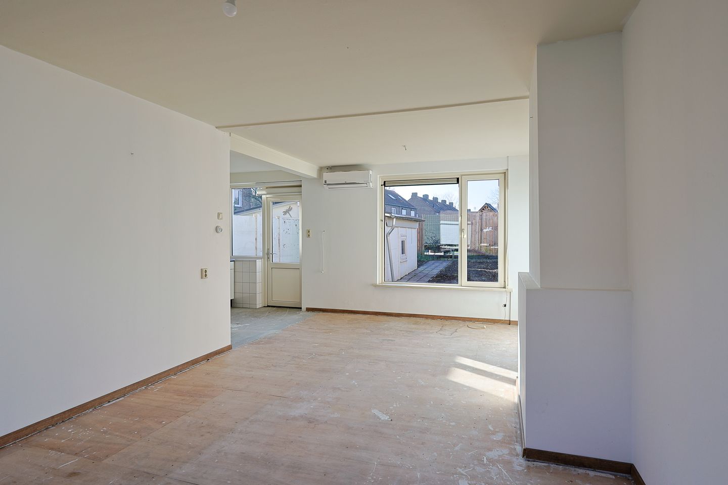 Foto 10 van Komeetstraat 6