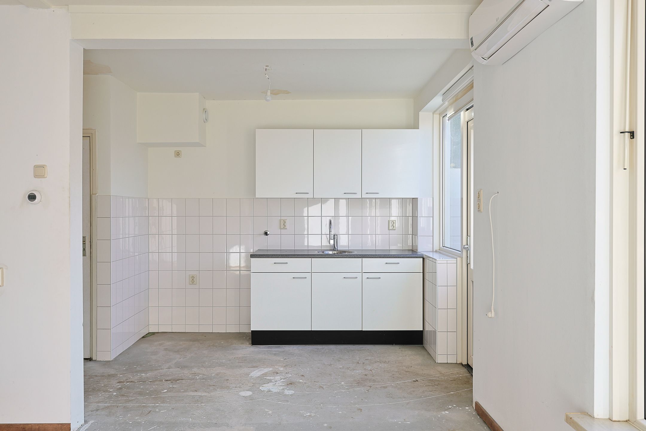 Foto 12 van Komeetstraat 6