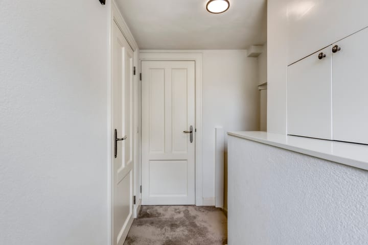 Photo 21 of Haringvliet 6