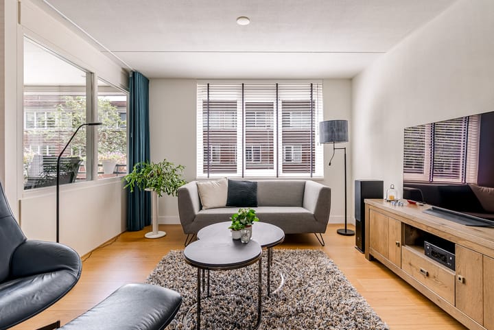 Photo 7 of Molukkenstraat 21