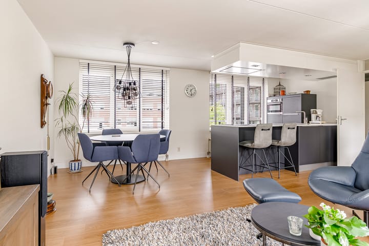 Photo 13 of Molukkenstraat 21