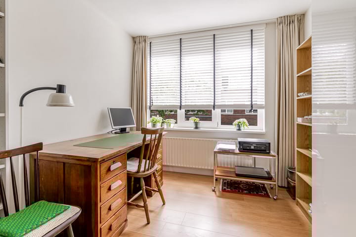 Photo 24 of Molukkenstraat 21