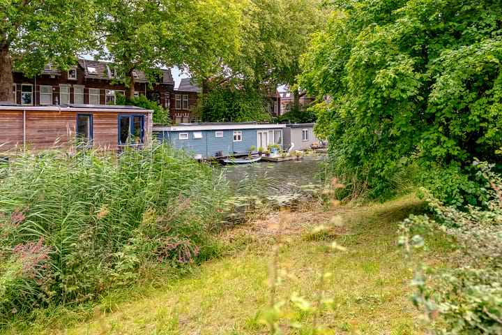 Photo 40 of Molukkenstraat 21