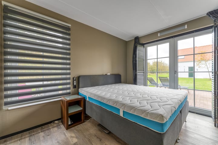 Foto 15 van Baanstpoldersedijk 4-417