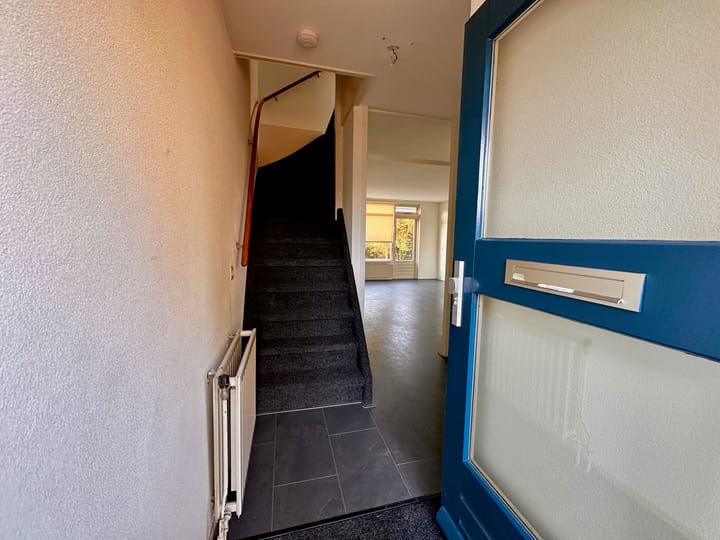 Foto 8 van Hermelijnhof 36