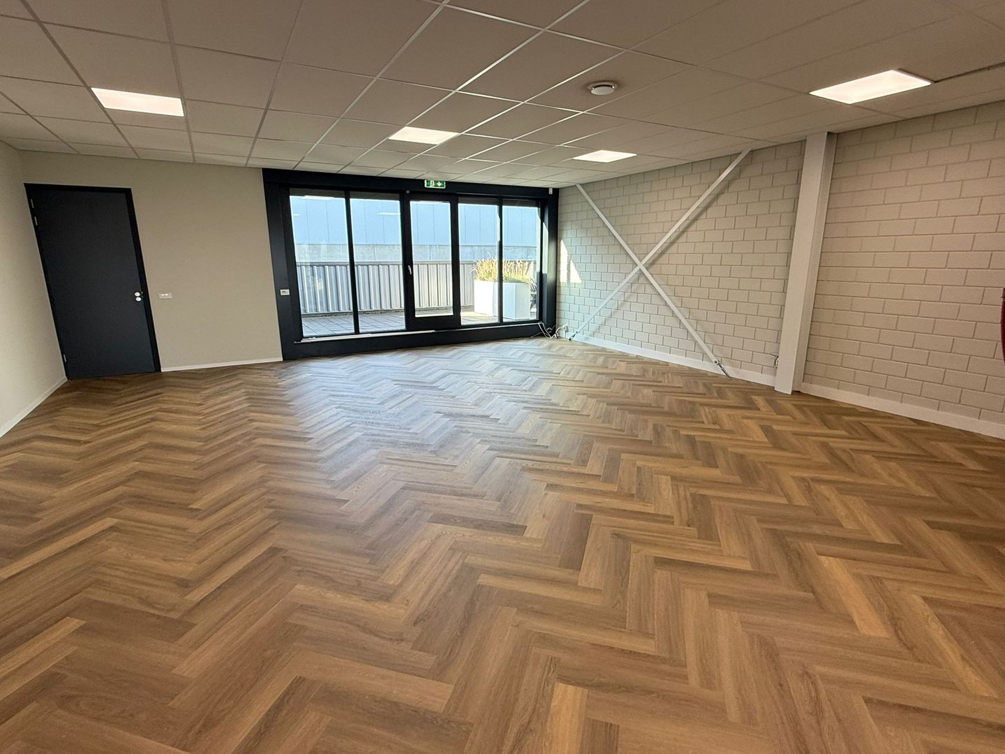 View photo 3 of Jelle Zijlstraweg 45