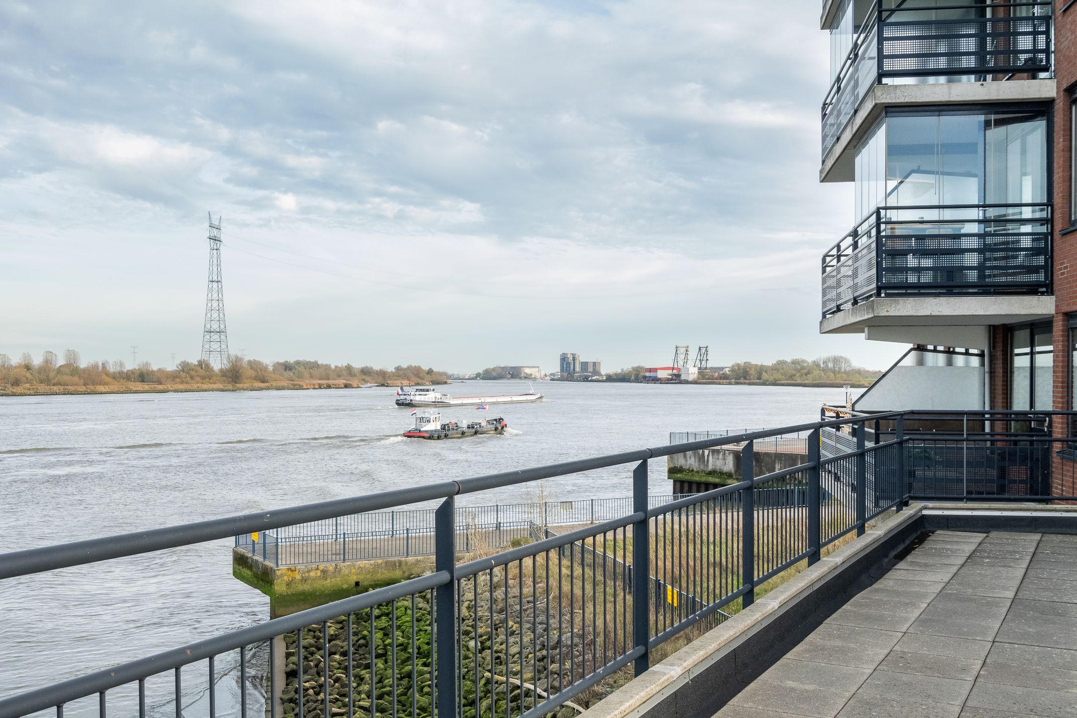 Foto 33 van Dokhof 37