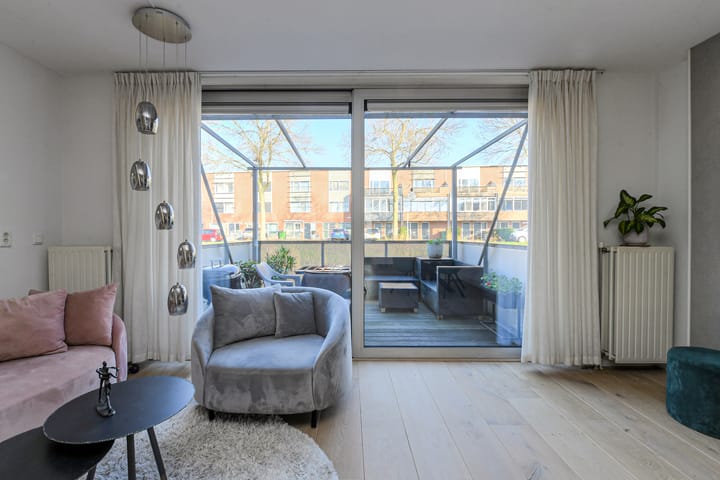 Foto 11 van Priemkruid 10