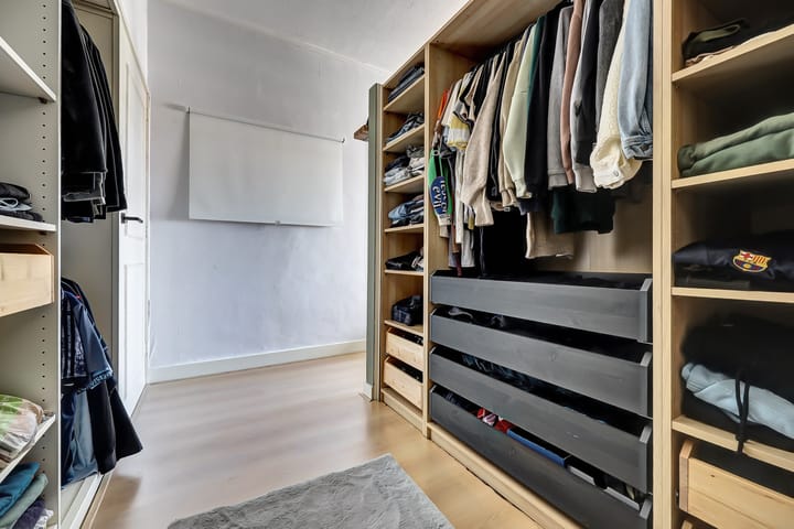 Foto 17 van Burgemeester van Esstraat 144