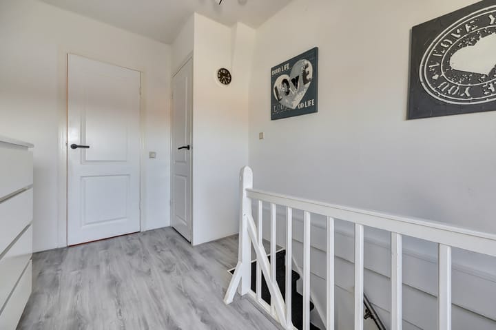 Foto 24 van Burgemeester van Esstraat 144