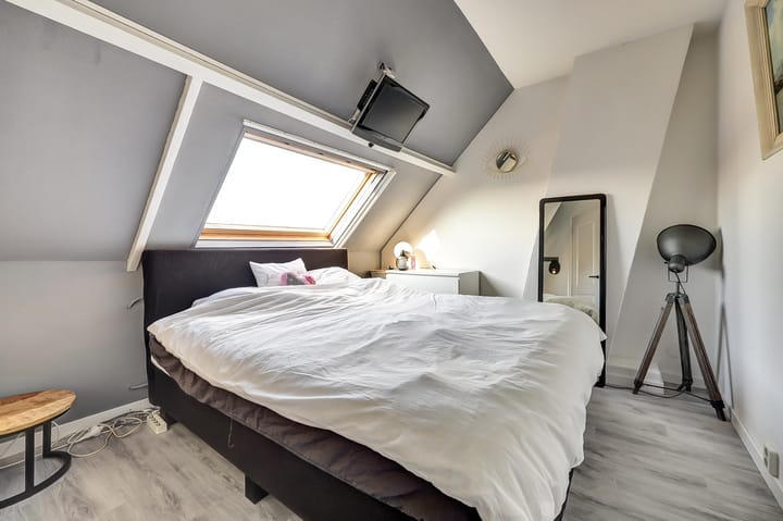 Foto 26 van Burgemeester van Esstraat 144