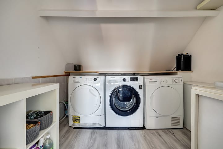 Foto 29 van Burgemeester van Esstraat 144