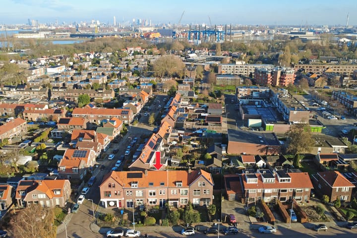 Foto 35 van Burgemeester van Esstraat 144