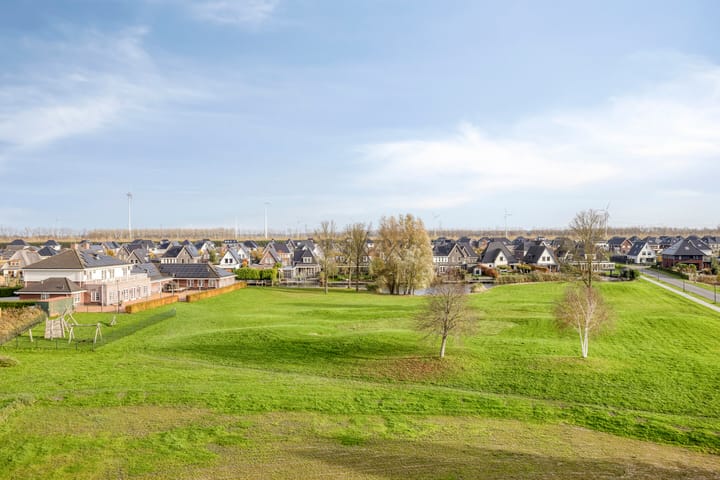 Photo 47 of Schieveen 53