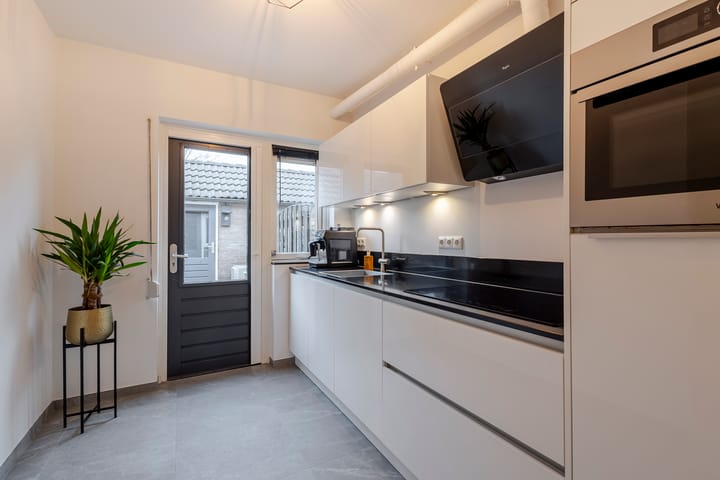 Foto 3 van Warmondstraat 13