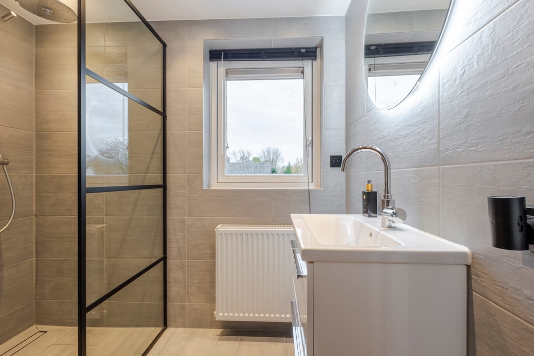 Foto 23 van Warmondstraat 13