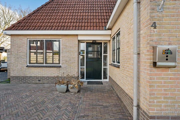 Photo 7 of It Skûtsje 4