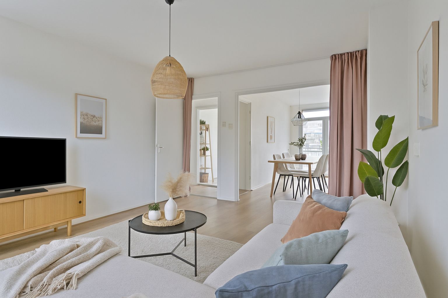 Photo 3 of Huissensestraat 46-2