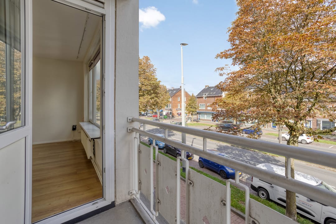 Photo 22 of Huissensestraat 46-2