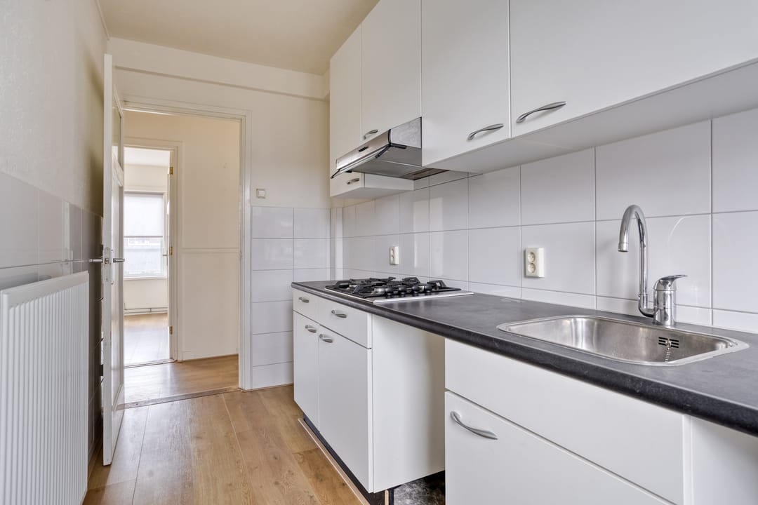 Photo 26 of Huissensestraat 46-2