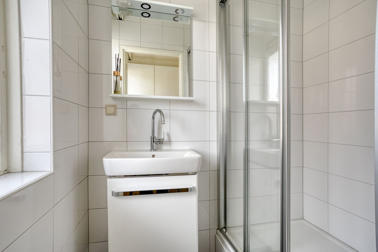 Photo 29 of Huissensestraat 46-2