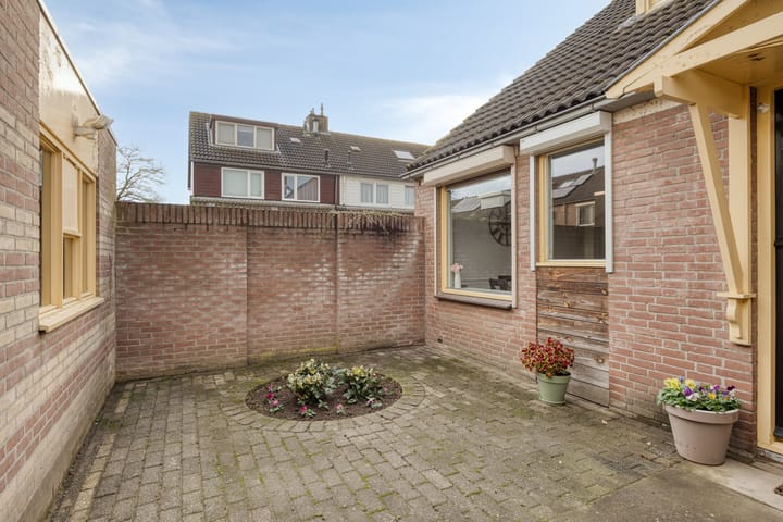 Foto 5 van Besançonlaan 11