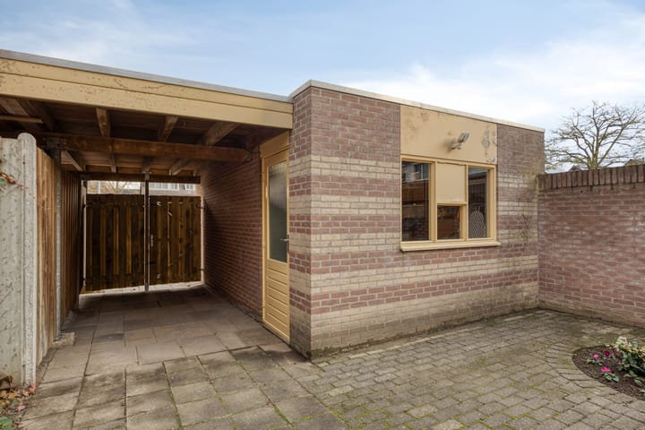 Foto 28 van Besançonlaan 11