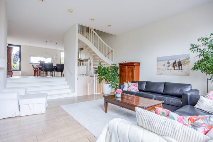 Foto 8 van Professor van Weliestraat 26