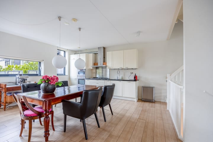 Foto 15 van Professor van Weliestraat 26