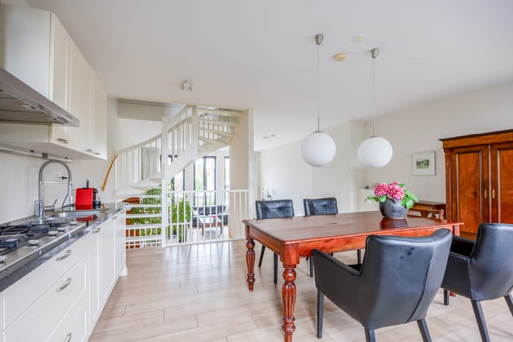 Foto 19 van Professor van Weliestraat 26