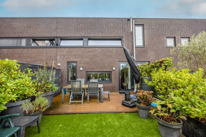 Foto 22 van Professor van Weliestraat 26