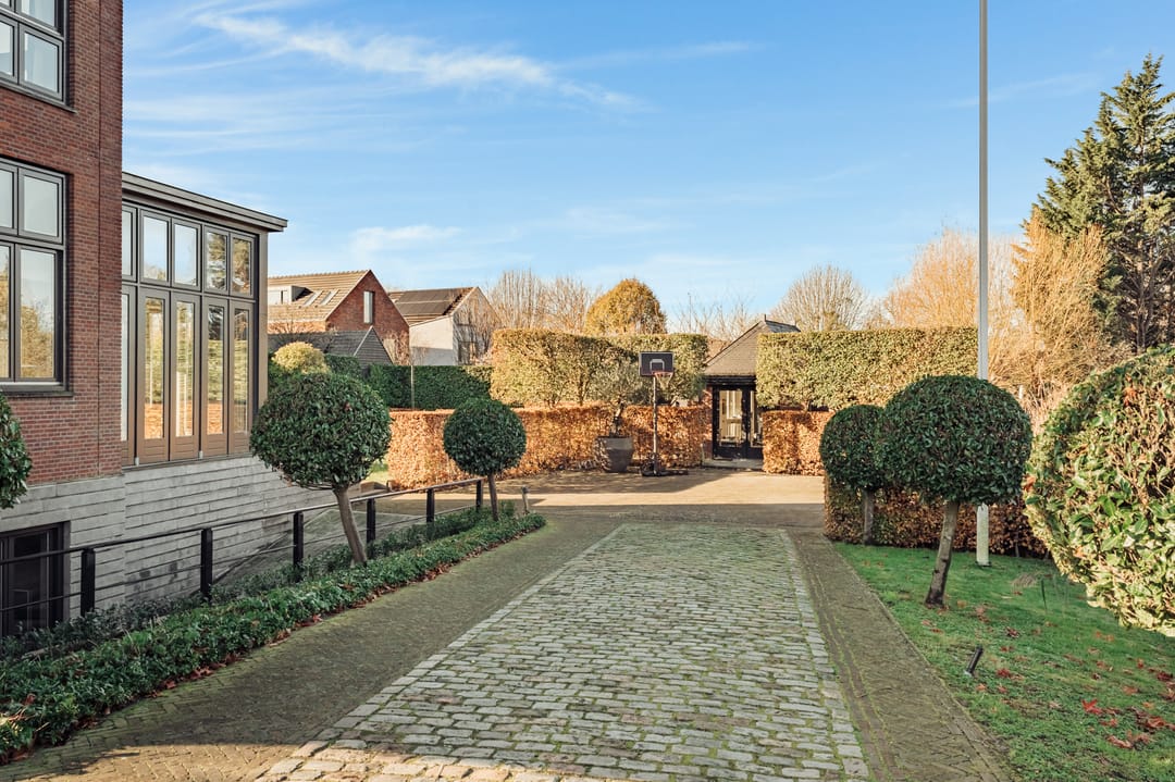 Foto 47 van Rijksstraatweg 99-B