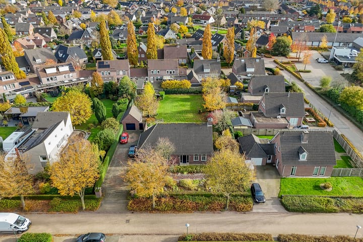 Photo 10 of Velgert 1