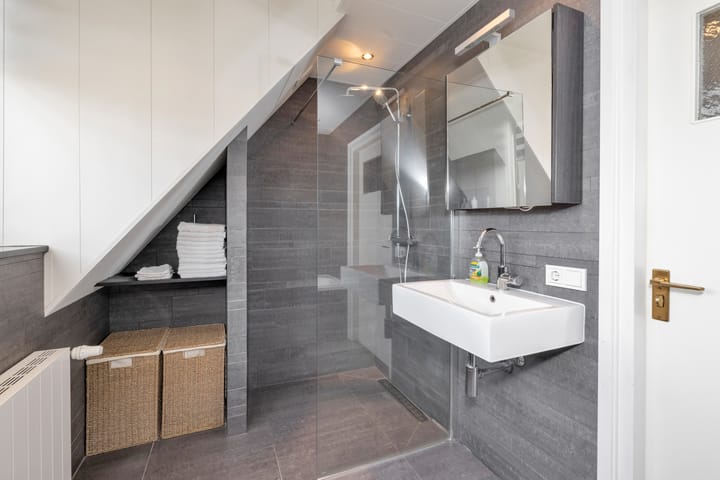 Photo 36 of Velgert 1