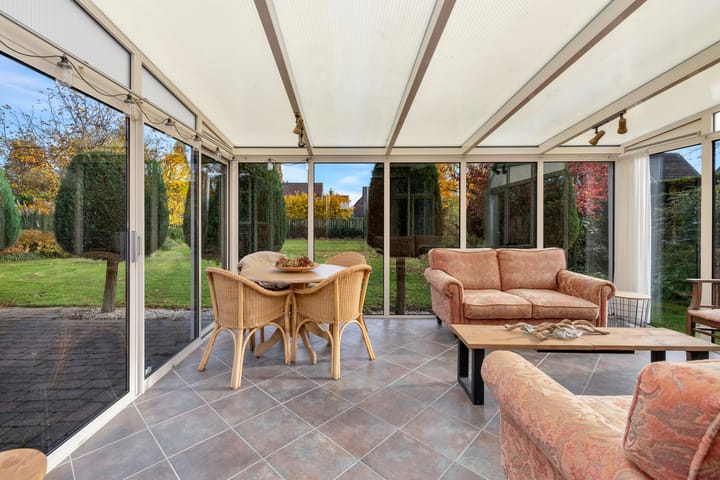 Photo 44 of Velgert 1