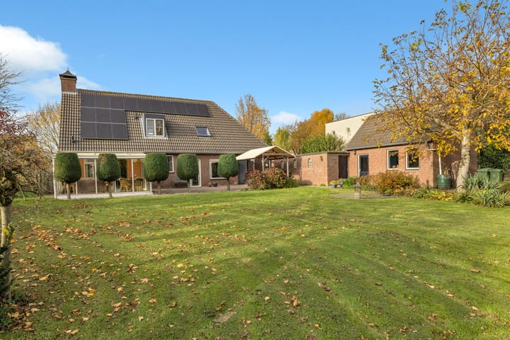 Photo 50 of Velgert 1