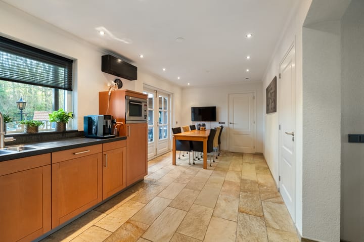 Photo 24 of Kamperweg 3-B