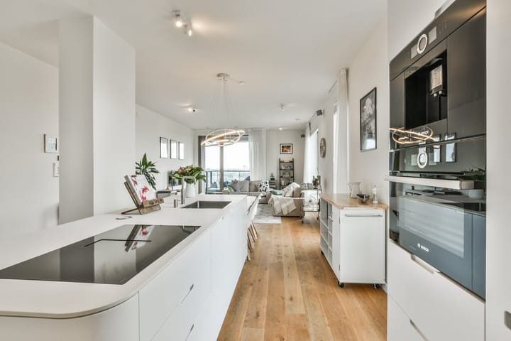 Photo 12 of Gustav Mahlerlaan 941