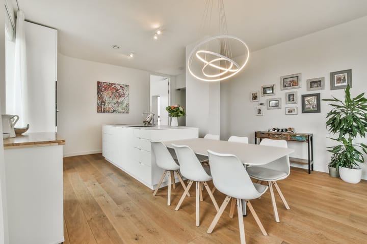 Photo 15 of Gustav Mahlerlaan 941