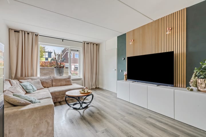 Foto 2 van Onstein 44