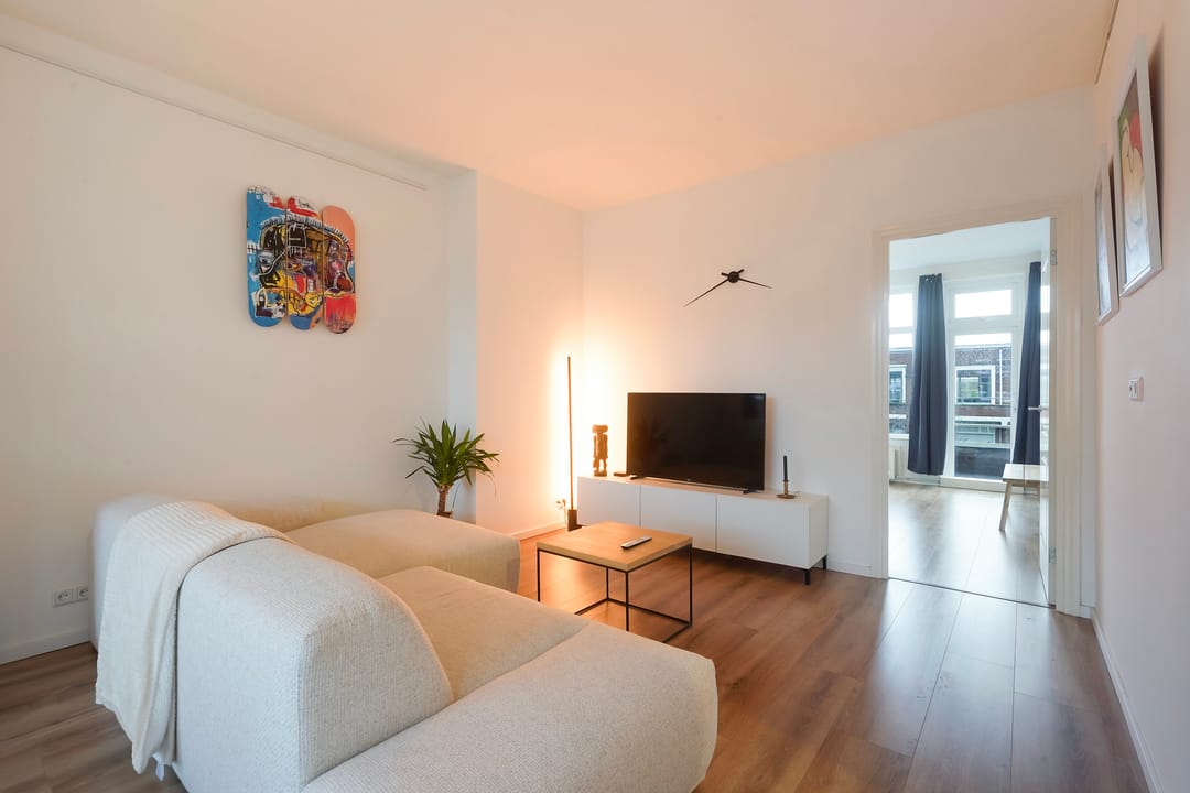 Foto 8 van Resedastraat 38